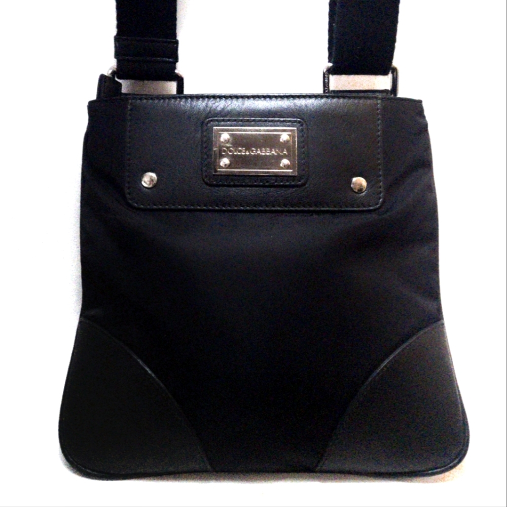 Dolce & Gabbana D&G Black Nylon and Leather Messenger Bag like new